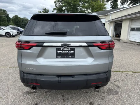 More photos of 2023 Chevrolet Traverse LS at Twins Chrysler Dodge Jeep Ram, MI