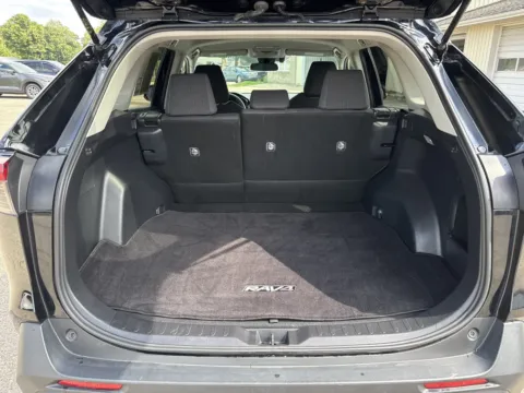 More photos of 2019 Toyota RAV4 Hybrid LE at Twins Chrysler Dodge Jeep Ram, MI