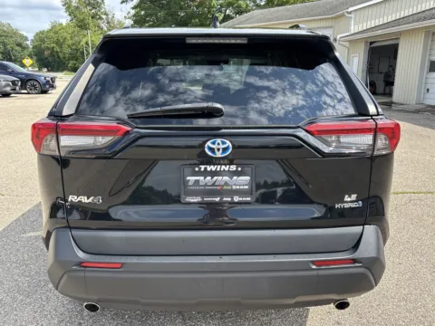 More photos of 2019 Toyota RAV4 Hybrid LE at Twins Chrysler Dodge Jeep Ram, MI