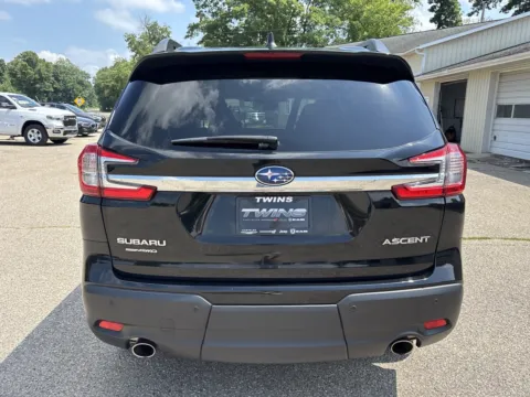 More photos of 2024 Subaru Ascent Premium at Twins Chrysler Dodge Jeep Ram, MI