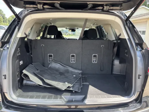 More photos of 2024 Subaru Ascent Premium at Twins Chrysler Dodge Jeep Ram, MI
