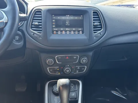 More photos of 2019 Jeep Compass Latitude at Twins Chrysler Dodge Jeep Ram, MI