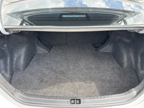 More photos of 2018 Toyota Corolla SE at Twins Chrysler Dodge Jeep Ram, MI