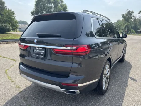 Photos of 2022 BMW X7 xDrive40i for sale in Wayland, MI at Twins Chrysler Dodge Jeep Ram
