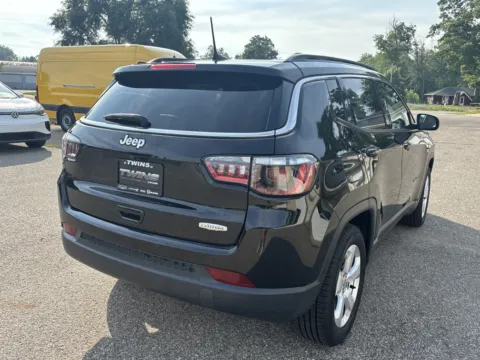 More photos of 2021 Jeep Compass Latitude at Twins Chrysler Dodge Jeep Ram, MI