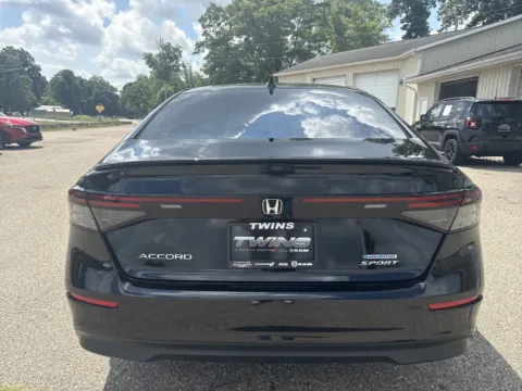 More photos of 2024 Honda Accord Hybrid Sport at Twins Chrysler Dodge Jeep Ram, MI