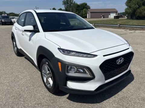 White 2021 Hyundai Kona SE for sale in Wayland, MI