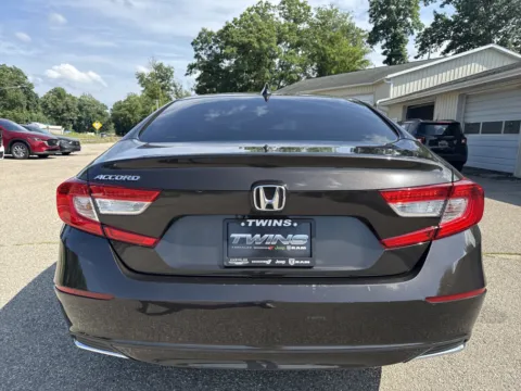 More photos of 2018 Honda Accord Sedan EX-L Navi 1.5T at Twins Chrysler Dodge Jeep Ram, MI
