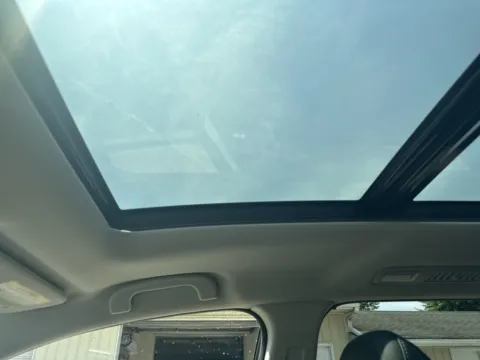 More photos of 2023 Subaru Ascent Limited at Twins Chrysler Dodge Jeep Ram, MI