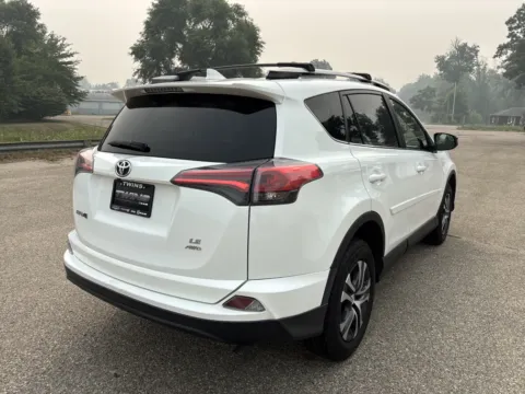 More photos of 2018 Toyota RAV4 LE at Twins Chrysler Dodge Jeep Ram, MI