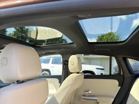 More photos of 2022 Mercedes-Benz GLA 250 at Twins Chrysler Dodge Jeep Ram, MI