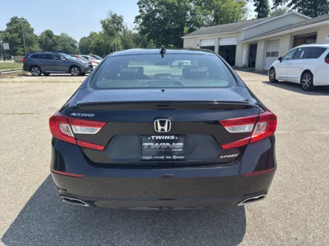 More photos of 2022 Honda Accord Sedan Sport at Twins Chrysler Dodge Jeep Ram, MI