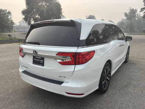 More photos of 2020 Honda Odyssey Elite at Twins Chrysler Dodge Jeep Ram, MI