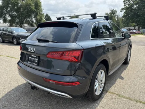 More photos of 2020 Audi Q5 Premium at Twins Chrysler Dodge Jeep Ram, MI