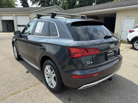 More photos of 2020 Audi Q5 Premium at Twins Chrysler Dodge Jeep Ram, MI