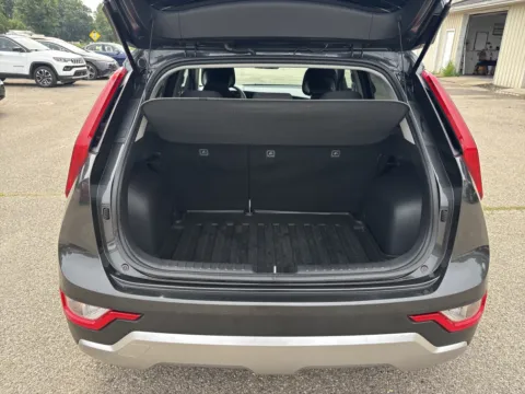 More photos of 2024 Kia Niro LX at Twins Chrysler Dodge Jeep Ram, MI