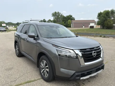 Gray 2024 Nissan Pathfinder SL for sale in Wayland, MI