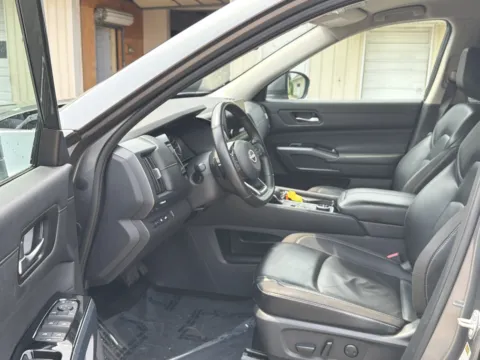 Another view of 2024 Nissan Pathfinder SL for sale in Wayland, MI at Twins Chrysler Dodge Jeep Ram