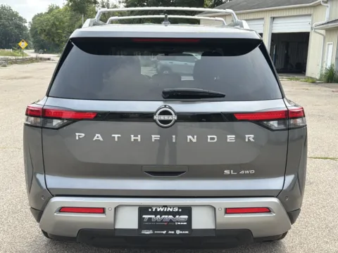 More photos of 2024 Nissan Pathfinder SL at Twins Chrysler Dodge Jeep Ram, MI