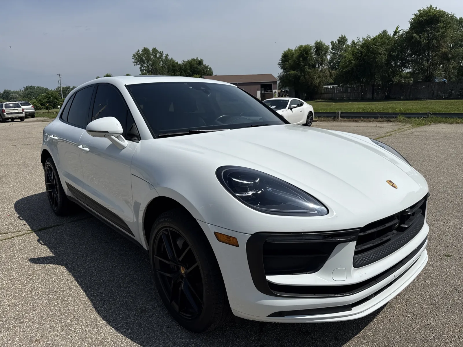 White 2023 Porsche Macan T for sale in Wayland, MI