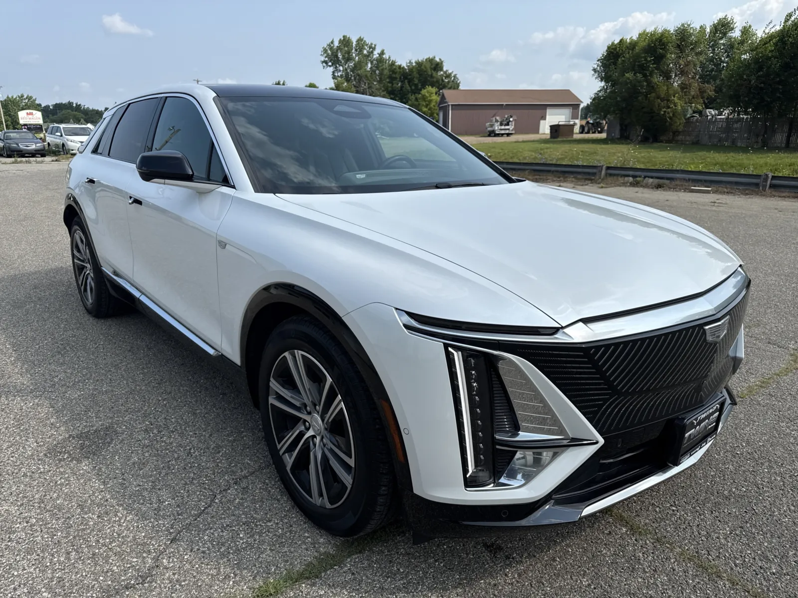 White 2024 Cadillac LYRIQ Luxury for sale in Wayland, MI