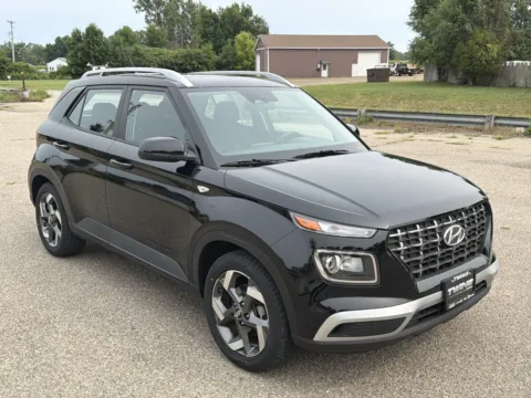 Black 2023 Hyundai Venue SEL for sale in Wayland, MI