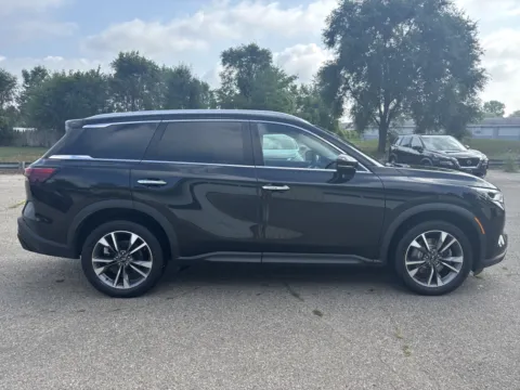 Photos of 2023 INFINITI QX60 LUXE for sale in Wayland, MI at Twins Chrysler Dodge Jeep Ram