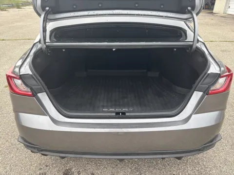 More photos of 2025 Toyota Camry SE at Twins Chrysler Dodge Jeep Ram, MI