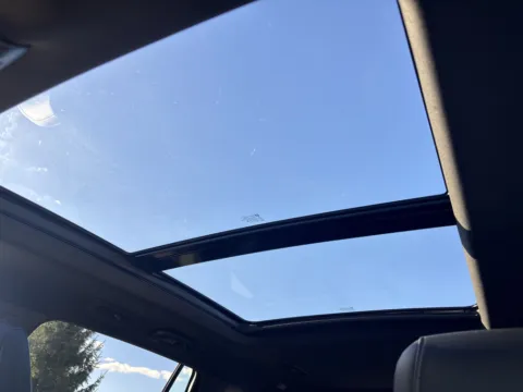 More photos of 2021 Cadillac XT6 Premium Luxury at Twins Chrysler Dodge Jeep Ram, MI