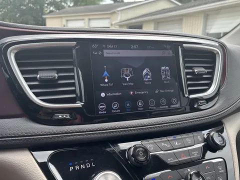 Another view of 2019 Chrysler Pacifica Limited for sale in Wayland, MI at Twins Chrysler Dodge Jeep Ram