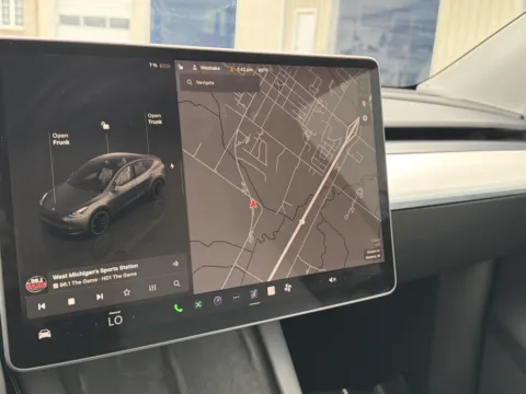 More photos of 2023 Tesla Model Y Performance at Twins Chrysler Dodge Jeep Ram, MI