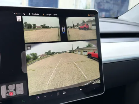 More photos of 2023 Tesla Model Y Performance at Twins Chrysler Dodge Jeep Ram, MI