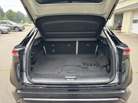 More photos of 2023 Nissan ARIYA ENGAGE at Twins Chrysler Dodge Jeep Ram, MI
