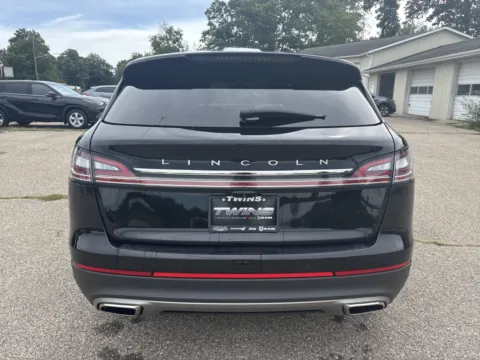 More photos of 2022 Lincoln Nautilus Standard at Twins Chrysler Dodge Jeep Ram, MI