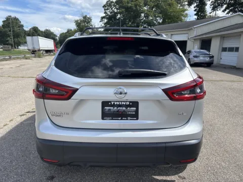 More photos of 2021 Nissan Rogue Sport SL at Twins Chrysler Dodge Jeep Ram, MI