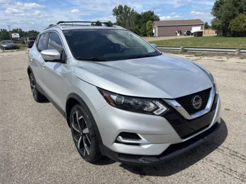 Silver 2021 Nissan Rogue Sport SL for sale in Wayland, MI