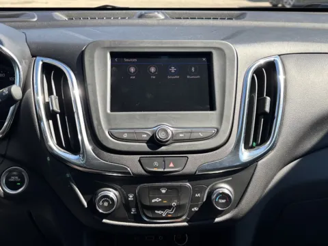 More photos of 2023 Chevrolet Equinox LT at Twins Chrysler Dodge Jeep Ram, MI