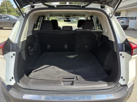 More photos of 2023 Nissan Rogue SV at Twins Chrysler Dodge Jeep Ram, MI