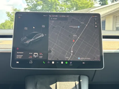 More photos of 2023 Tesla Model 3 at Twins Chrysler Dodge Jeep Ram, MI