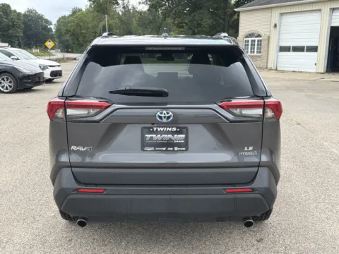 More photos of 2021 Toyota RAV4 Hybrid LE at Twins Chrysler Dodge Jeep Ram, MI