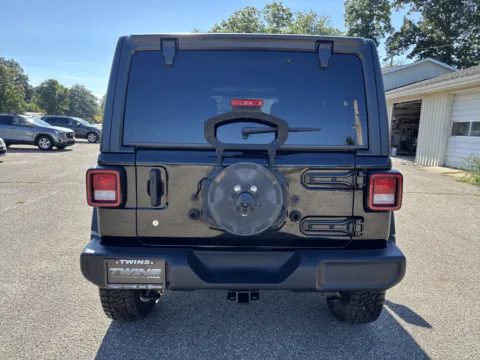 More photos of 2019 Jeep Wrangler Unlimited Sport S at Twins Chrysler Dodge Jeep Ram, MI