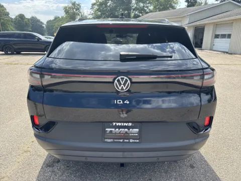 More photos of 2023 Volkswagen ID.4 Pro S at Twins Chrysler Dodge Jeep Ram, MI