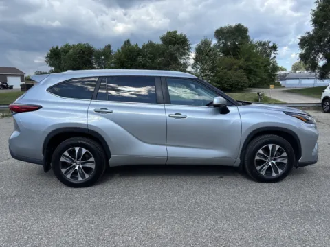 Photos of 2023 Toyota Highlander Hybrid XLE for sale in Wayland, MI at Twins Chrysler Dodge Jeep Ram