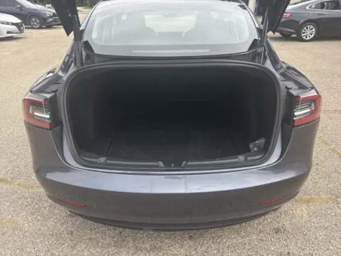 More photos of 2023 Tesla Model 3 at Twins Chrysler Dodge Jeep Ram, MI