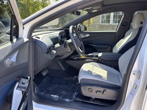 More photos of 2025 Volkswagen ID.4 Pro S at Twins Chrysler Dodge Jeep Ram, MI