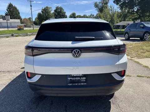 More photos of 2025 Volkswagen ID.4 Pro S at Twins Chrysler Dodge Jeep Ram, MI