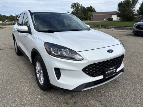 White 2021 Ford Escape SE for sale in Wayland, MI