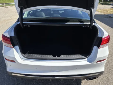 More photos of 2020 Kia Optima LX at Twins Chrysler Dodge Jeep Ram, MI