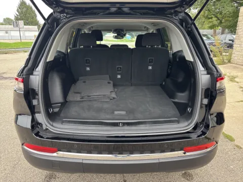 More photos of 2023 Jeep Grand Cherokee Laredo at Twins Chrysler Dodge Jeep Ram, MI