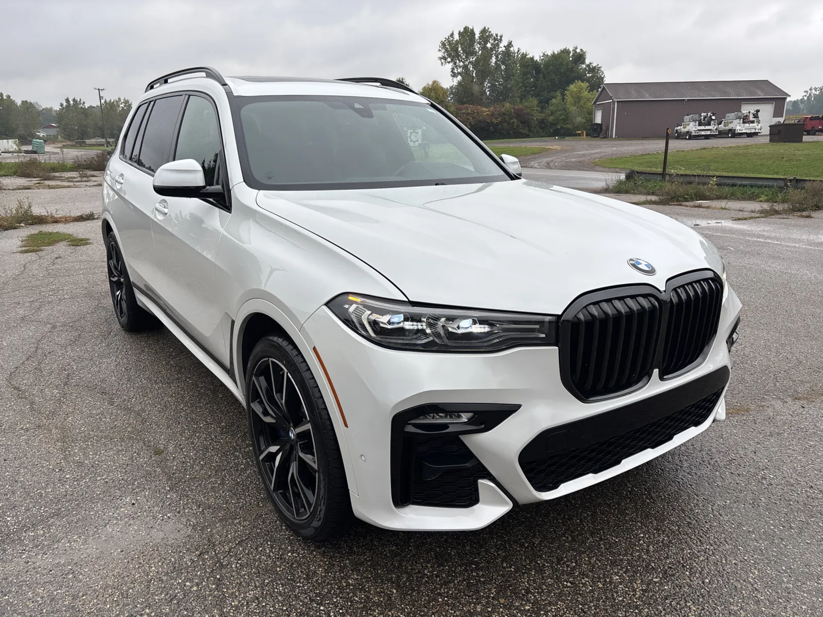 2022 BMW X7